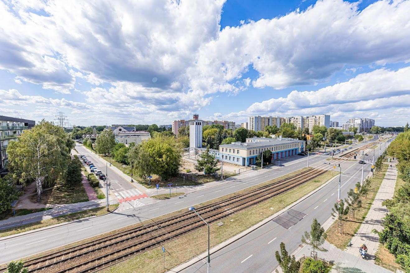 Fajny Apartament Z Parkingiem, Obok Metra. Warschau Buitenkant foto